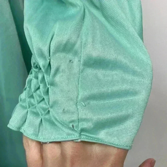 Vintage mint green nightgown size small - Picture 5 of 8